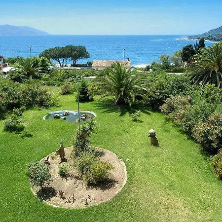Apartment Les Dauphins, With Balcony And Sea View Casaglione