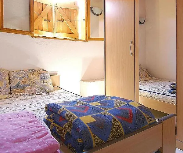 Tiuccia Beachside Apartment For 6 * Casaglione